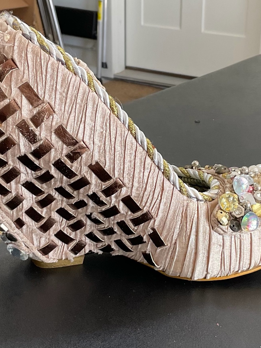 RARE Archival Irregular Choice “Disco Pants” Woven Pearl Gem Heels SZ 6.5 - Picture 5 of 8